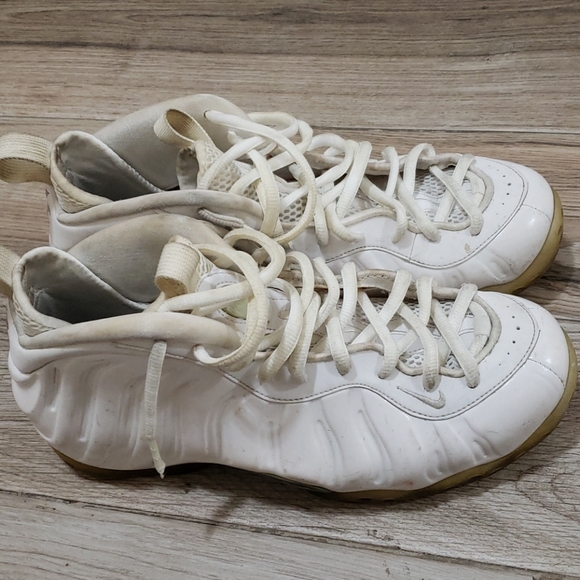 Foamposite - Picture 4 of 4